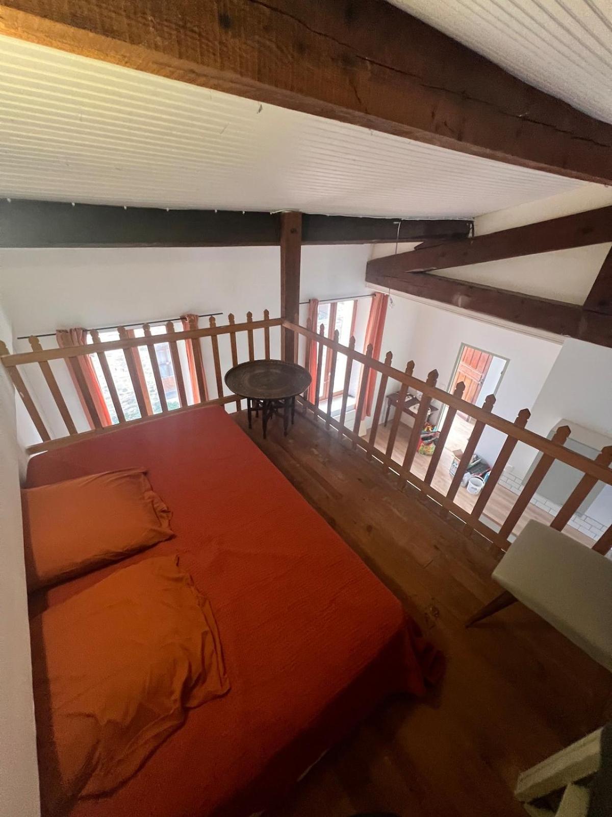 Studio With Mezzanine Prades  Kültér fotó
